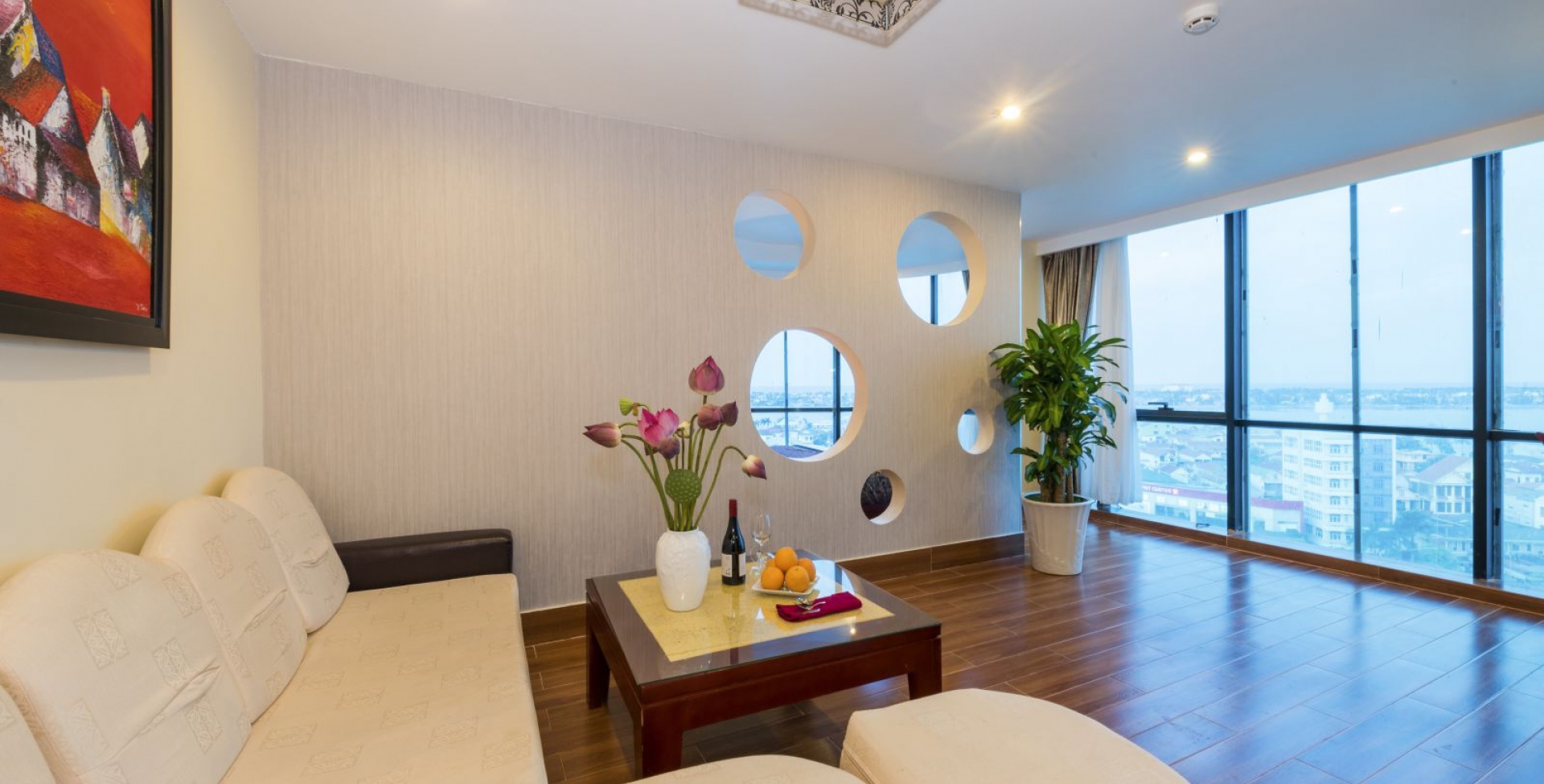Tan Binh Hotel 5