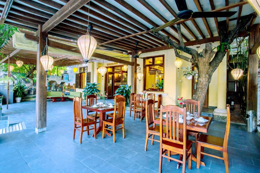 Thanh Van 1 Hotel 4