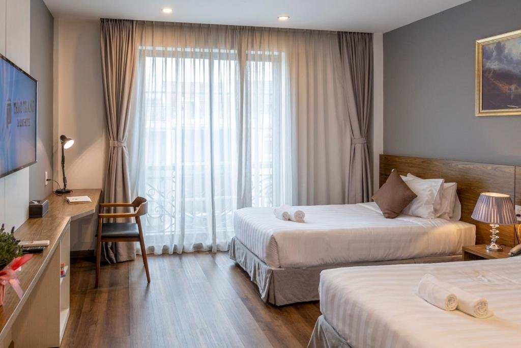 Thao Trang Laluxe Hotel Phu My Hung 2