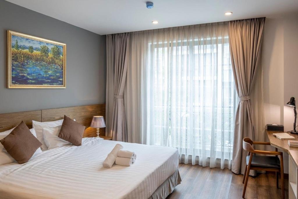 Thao Trang Laluxe Hotel Phu My Hung 3