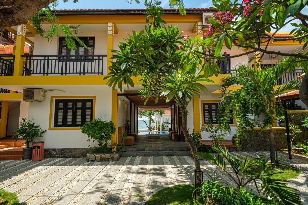 Tường Boutique Resort 3