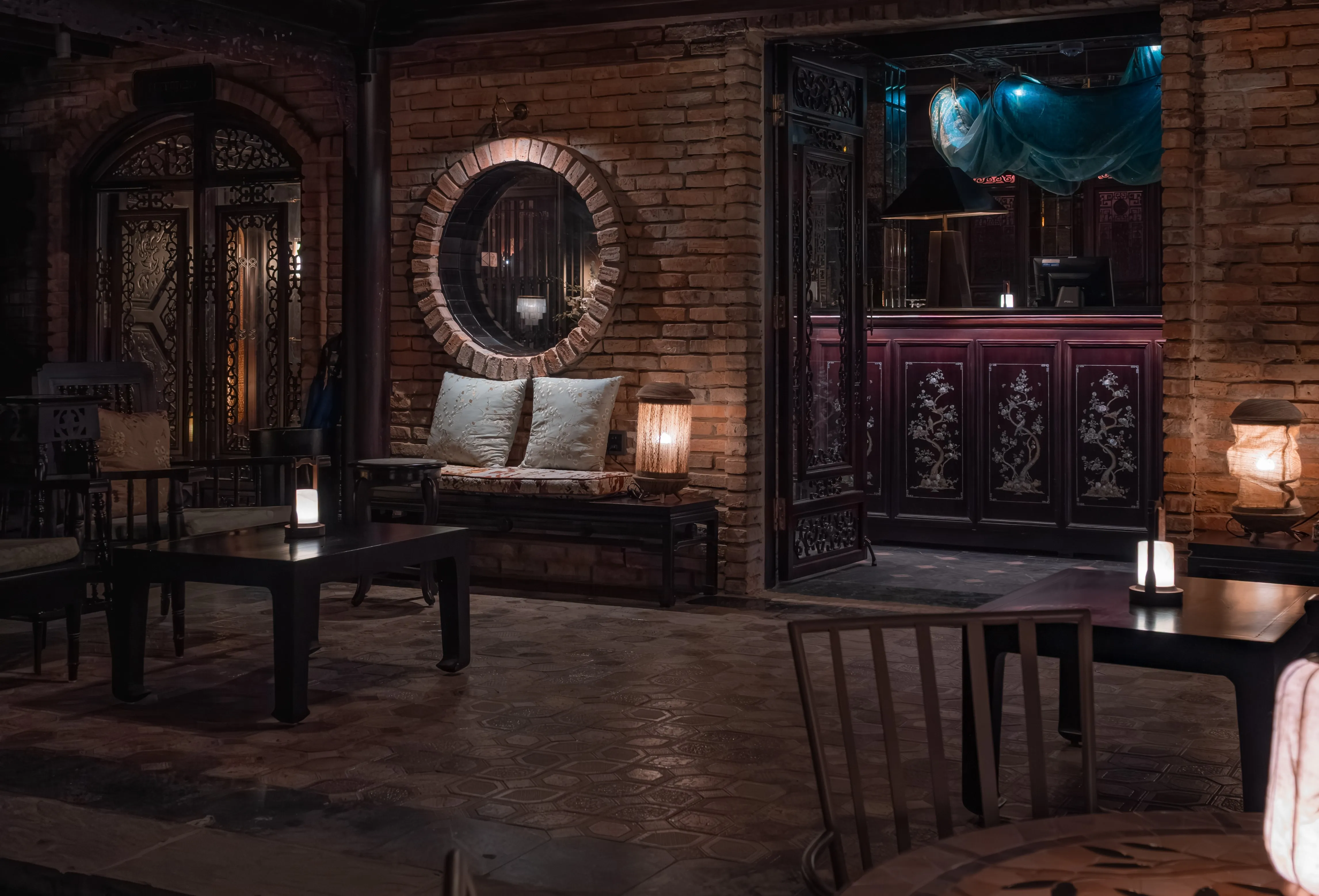 Vạn Xuân Bar 5