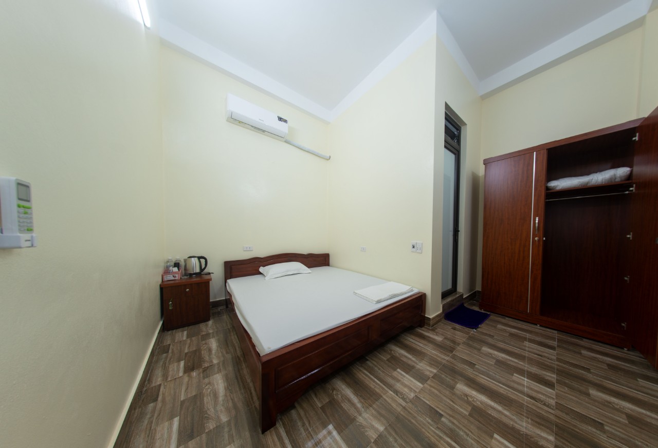 VIET HUNG Hostel & motorbikes rental tour - Bus tichket 4