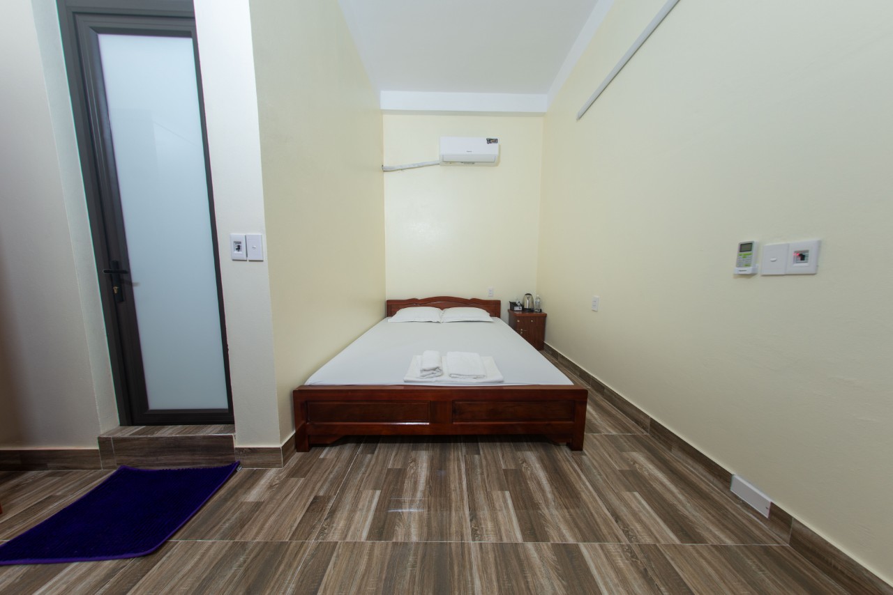 VIET HUNG Hostel & motorbikes rental tour - Bus tichket 5