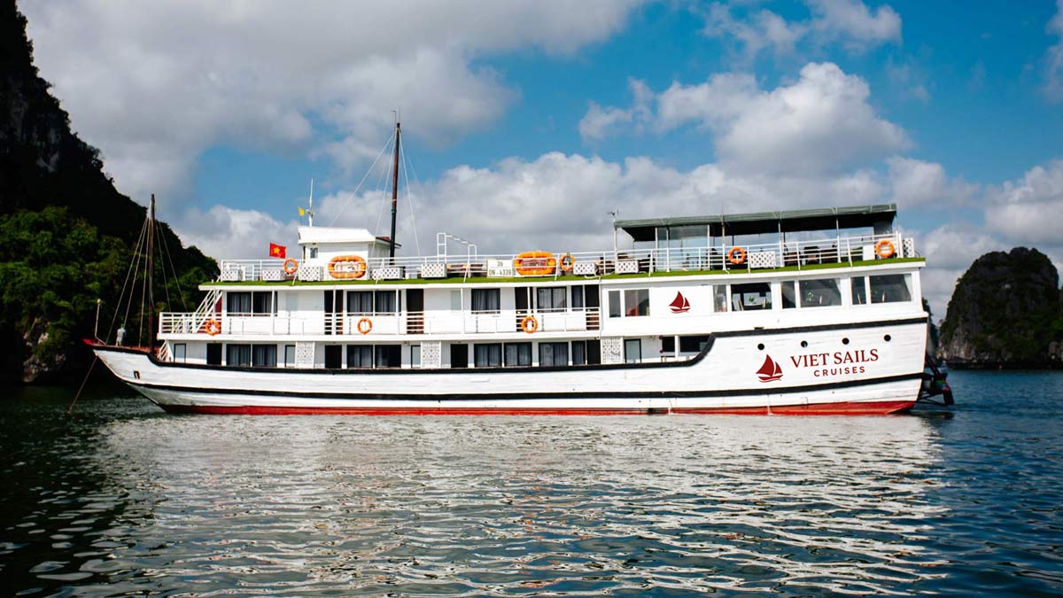 Viet Sails Cruises