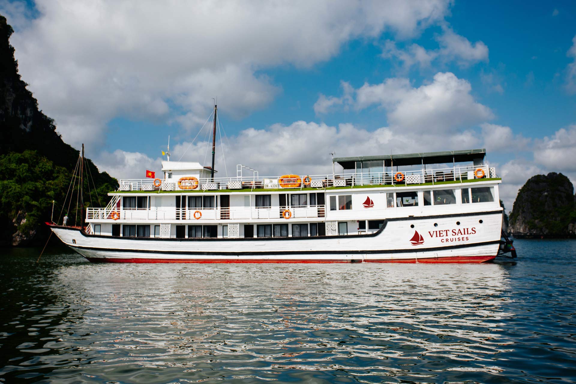 Viet Sails Cruises 2