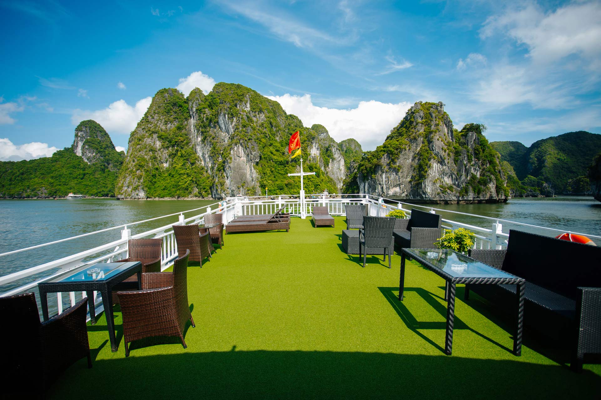 Viet Sails Cruises 4