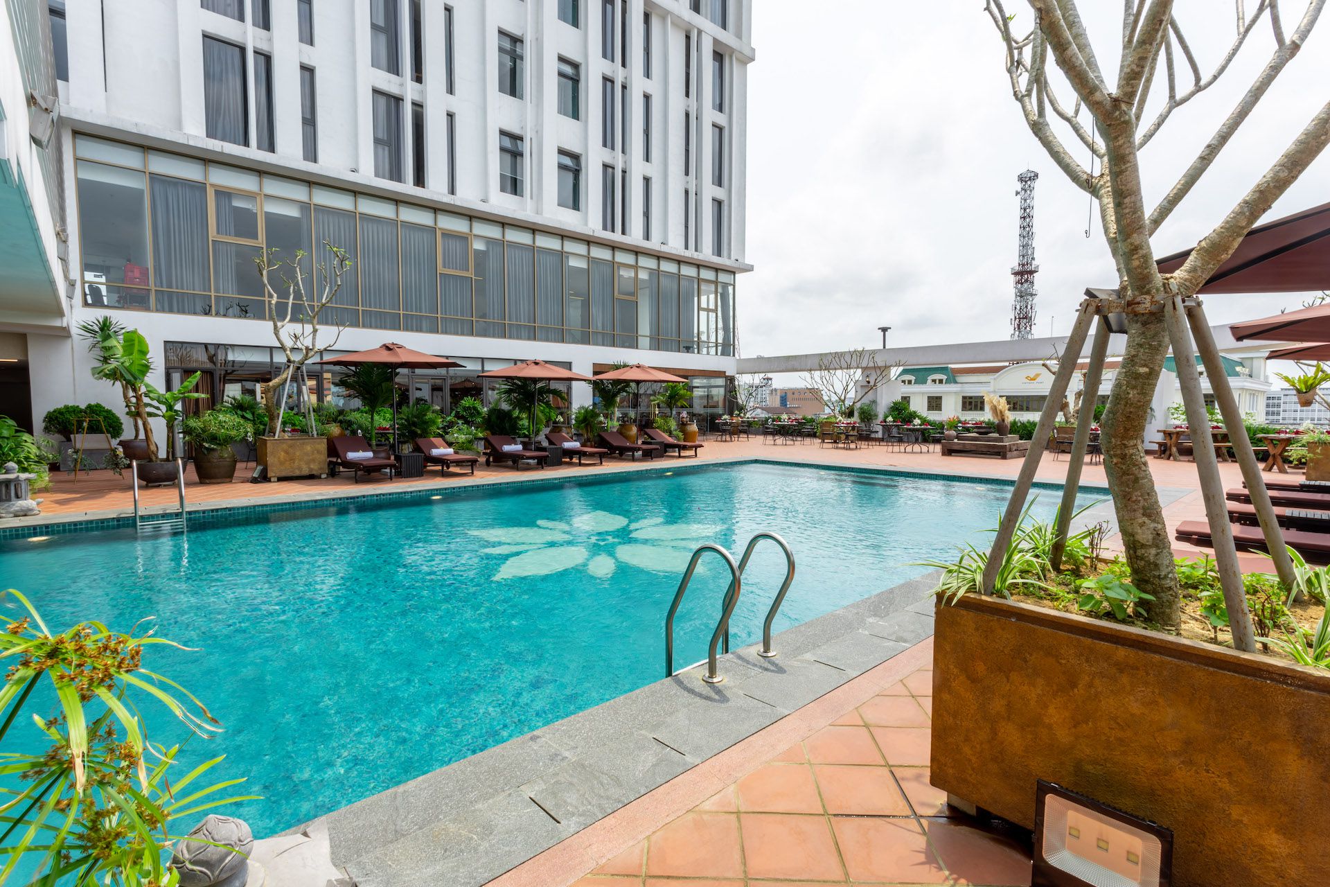 White Lotus Hue Hotel 4