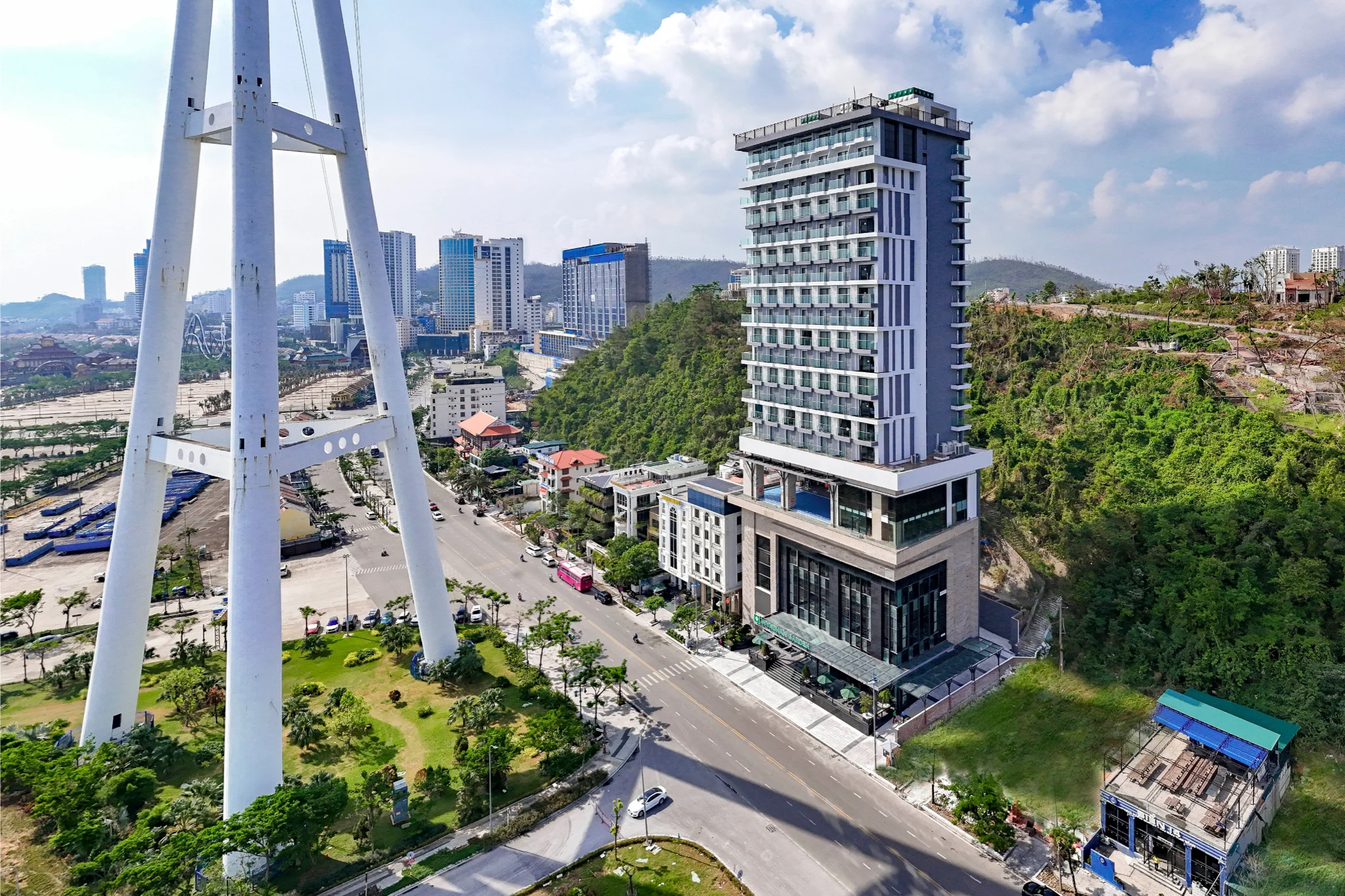 Wyndham Garden Legend Halong