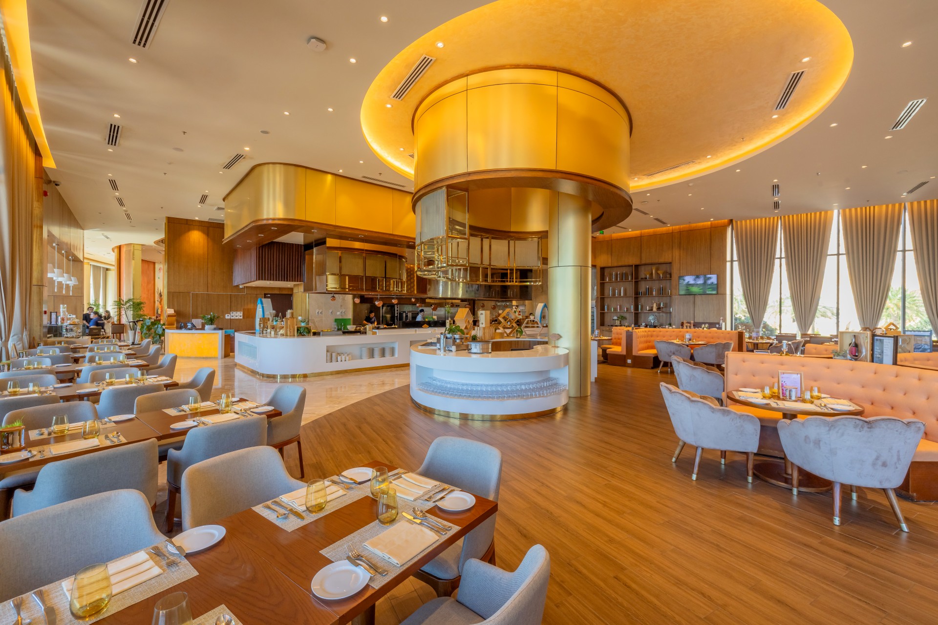 Wyndham Grand KN Paradise Cam Ranh 3